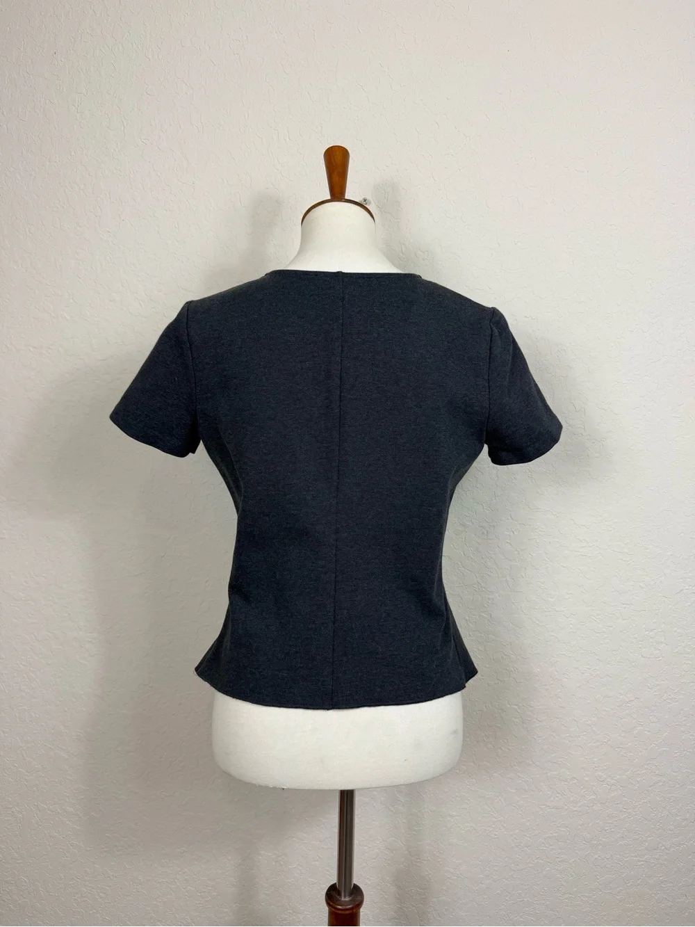 J. Crew Charcoal Grey Peplum Short Sleeve Ruffle Top Pleated Size M